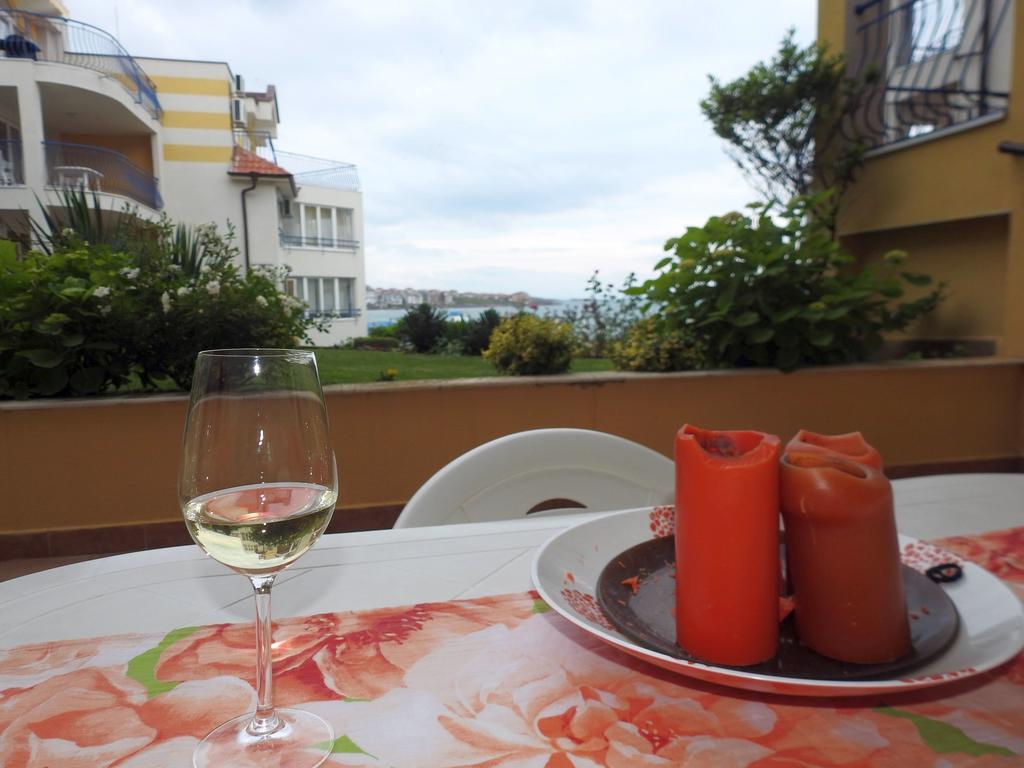 Golden Wave Apartment Sozopol Buitenkant foto